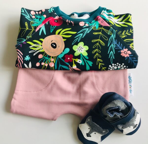 Sweatshirt Blumen dunkelblau - Image 6