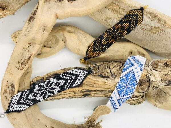 Perlenarmband weiss blau - Image 5