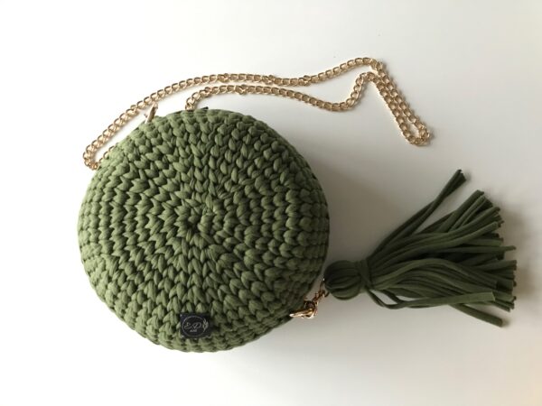 Runde Tasche khaki, Tragekette gold - Image 4
