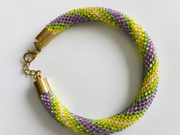 Armband violett grün gelb Perlen