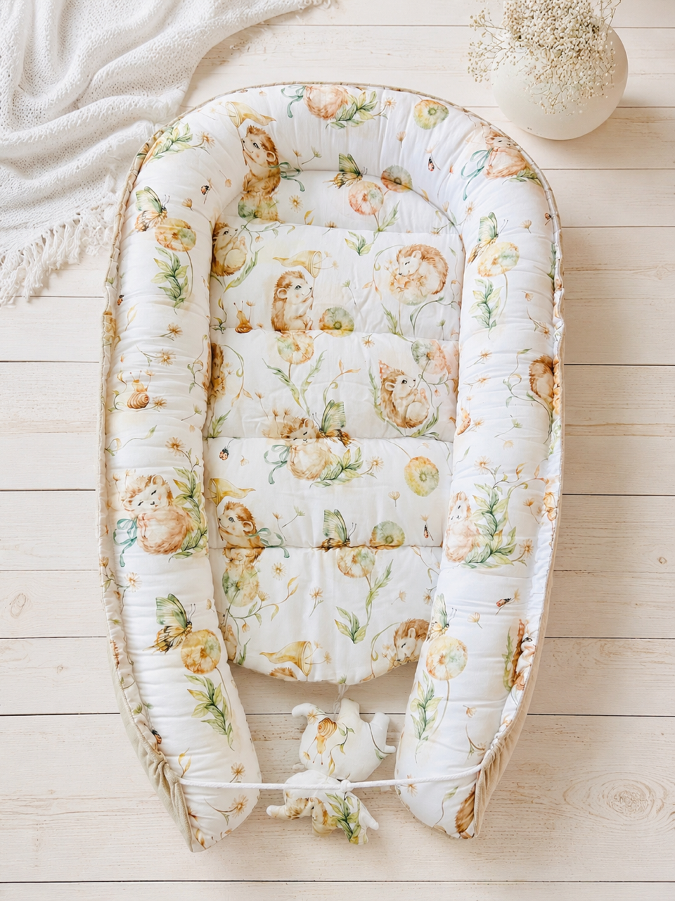 Baby Nest Igel