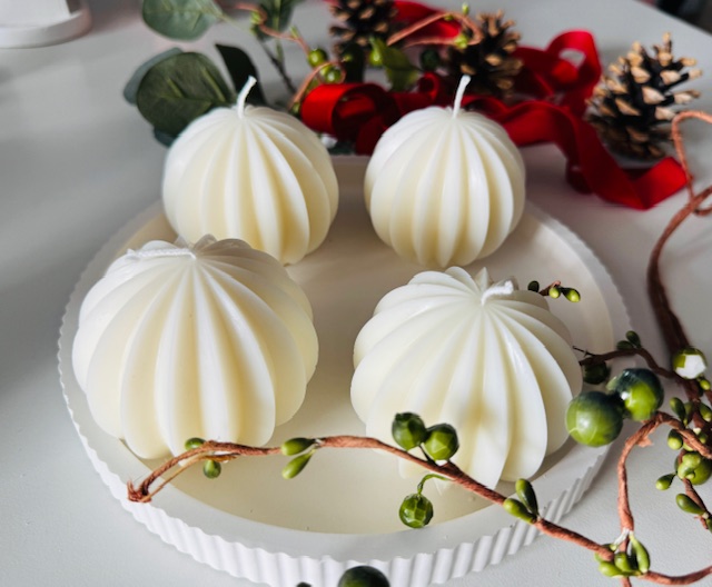 Weihnachtskugel creme – Bild 3