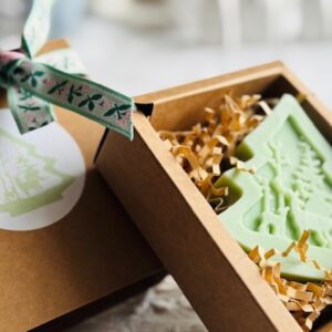 Tannenbaum in box